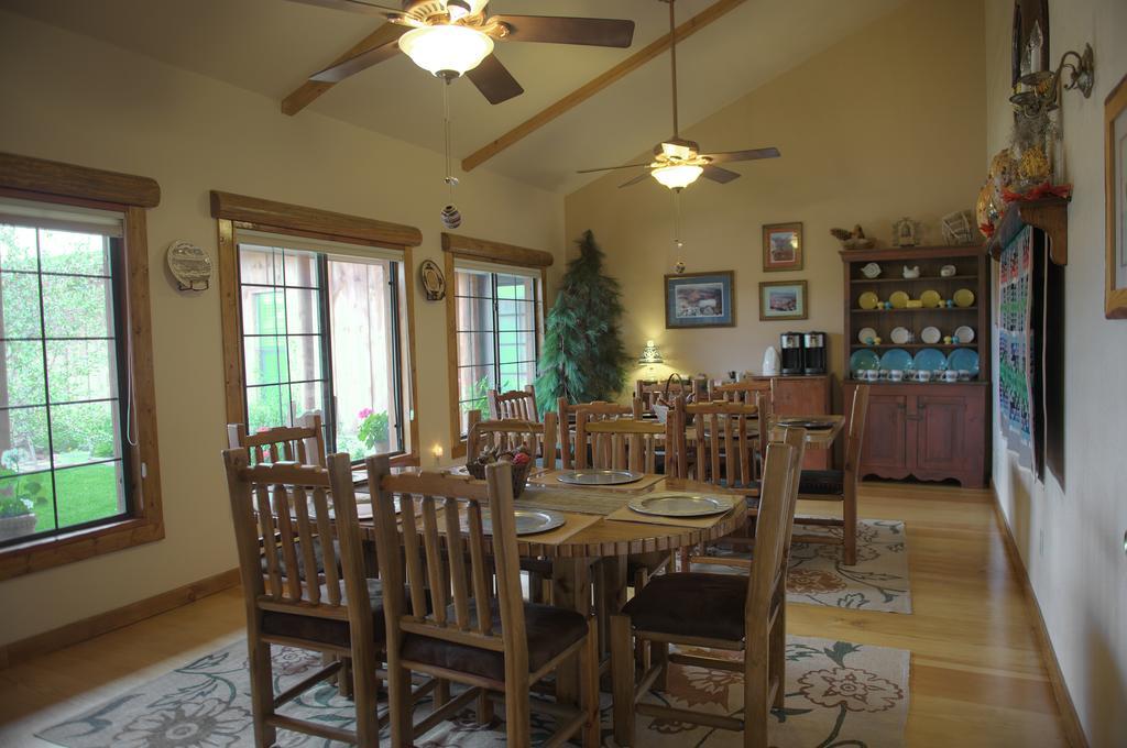 Grand Canyon Bed And Breakfast Williams Esterno foto