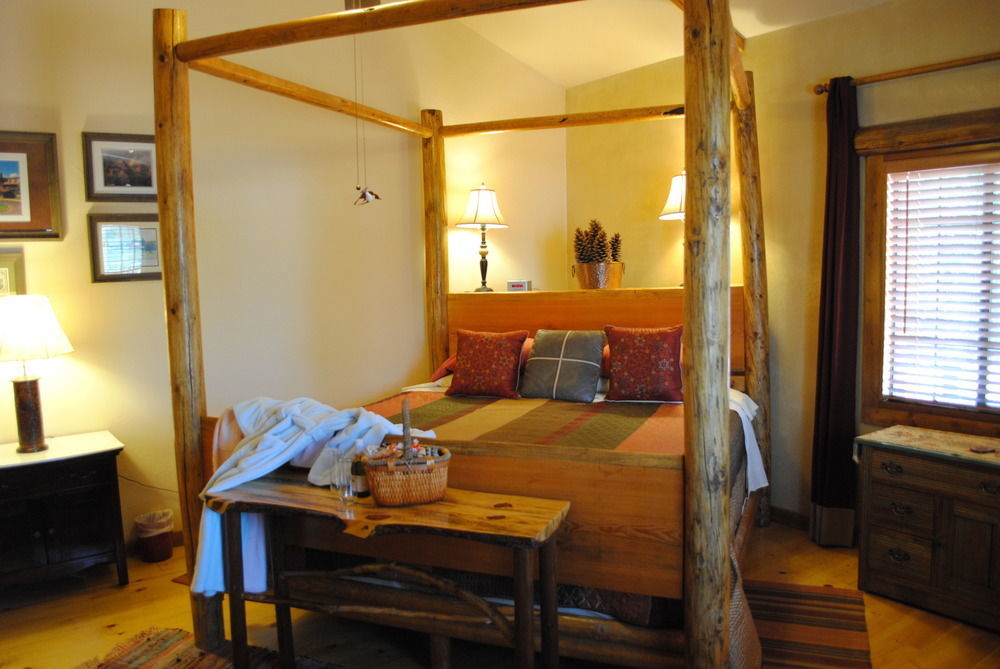 Grand Canyon Bed And Breakfast Williams Esterno foto