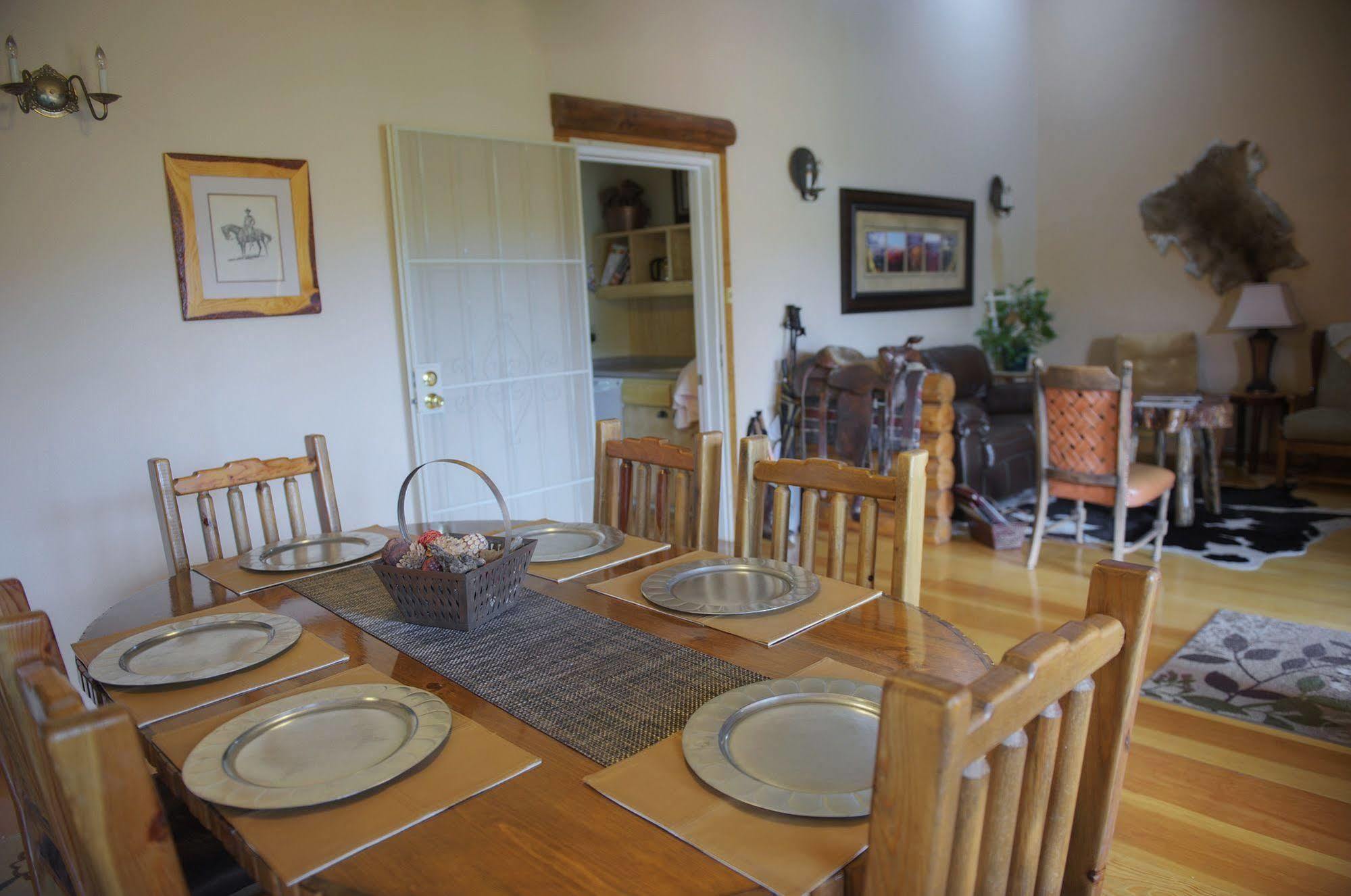 Grand Canyon Bed And Breakfast Williams Esterno foto